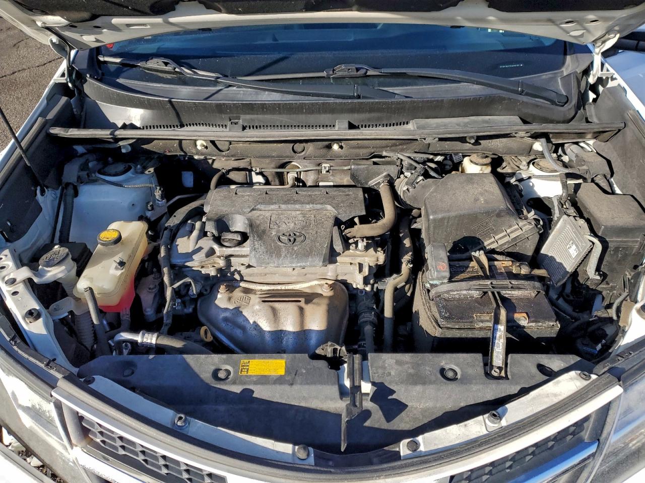 Toyota RAV4 Xle Image 10