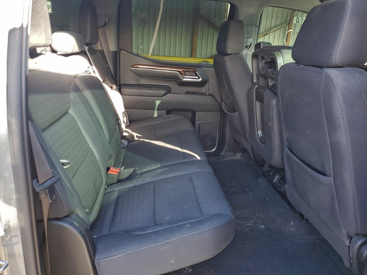 GMC Sierra K1500 Elevation Image 3