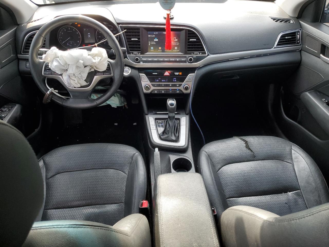 Hyundai ELANTRA Se Image 10