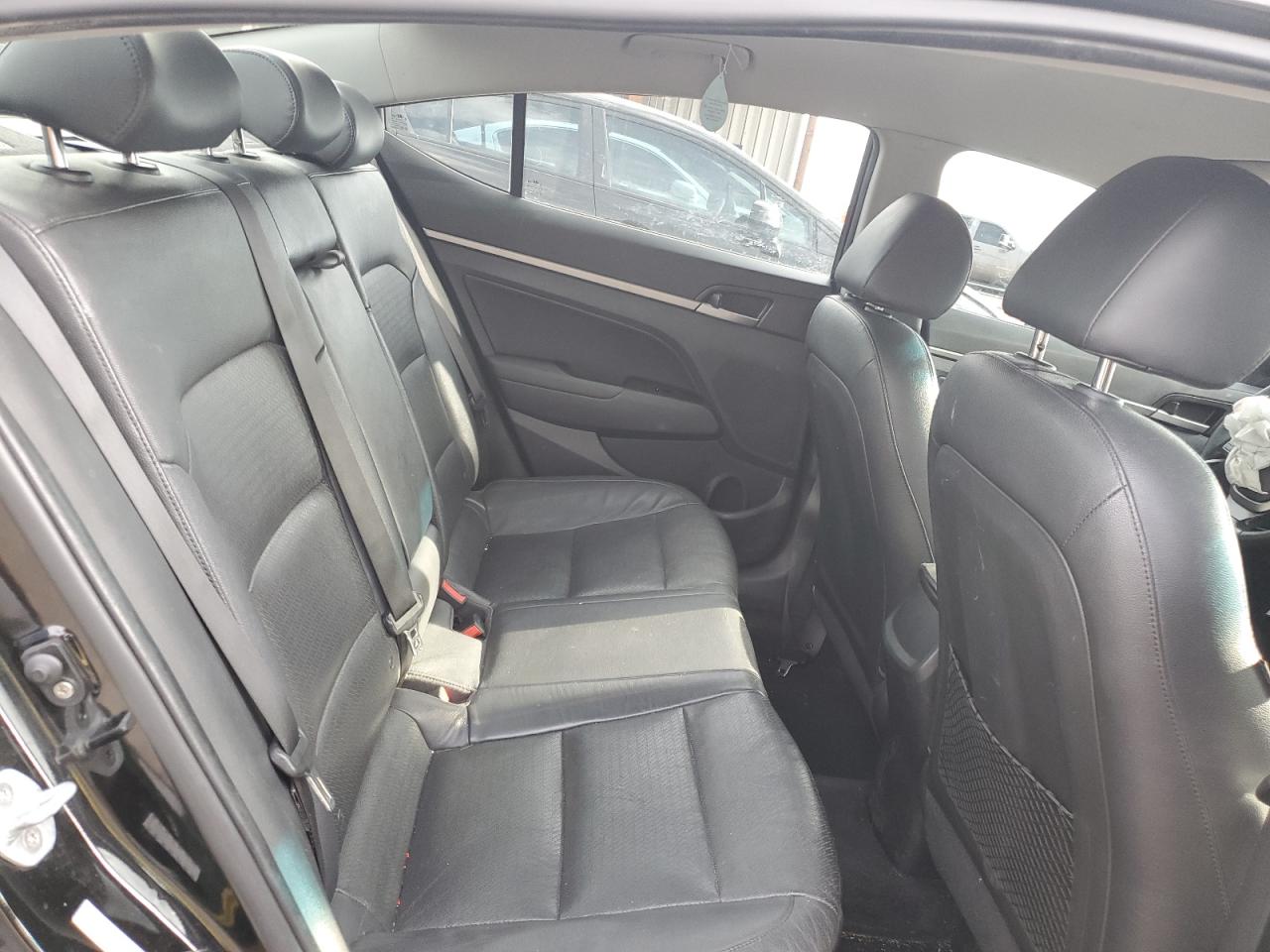 Hyundai ELANTRA Se Image 3