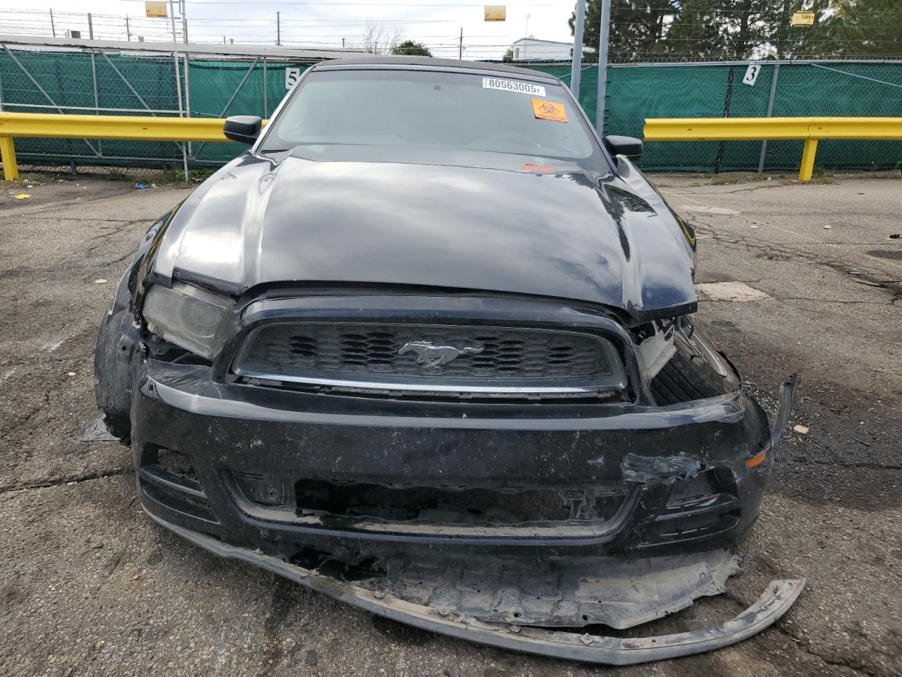 Ford Mustang Image 3