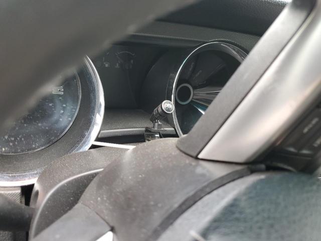 Ford Mustang Image 8