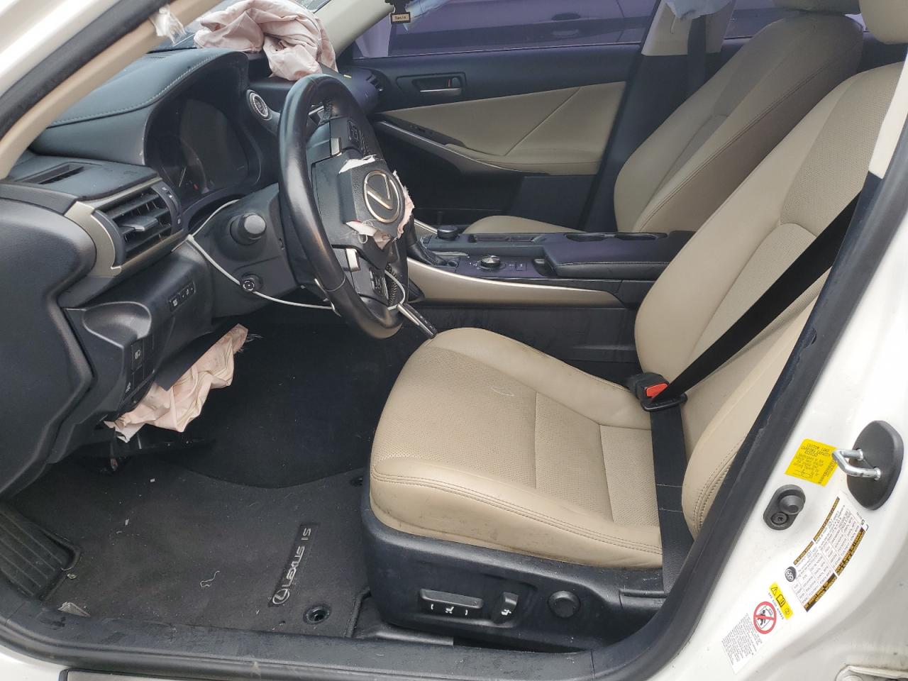 Lexus Is 300 Image 3