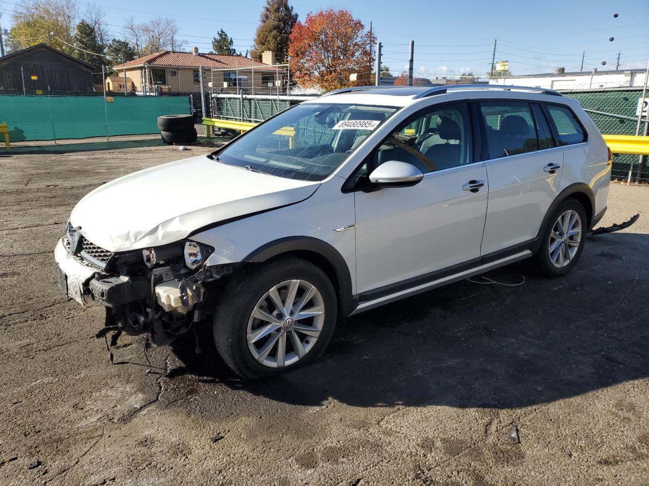 Volkswagen Golf S Image 1