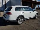 Volkswagen Golf S Image 2