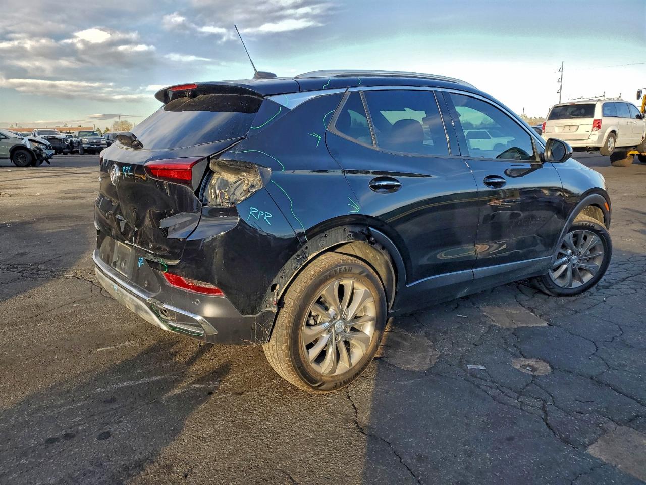 Buick Encore Essence Image 5