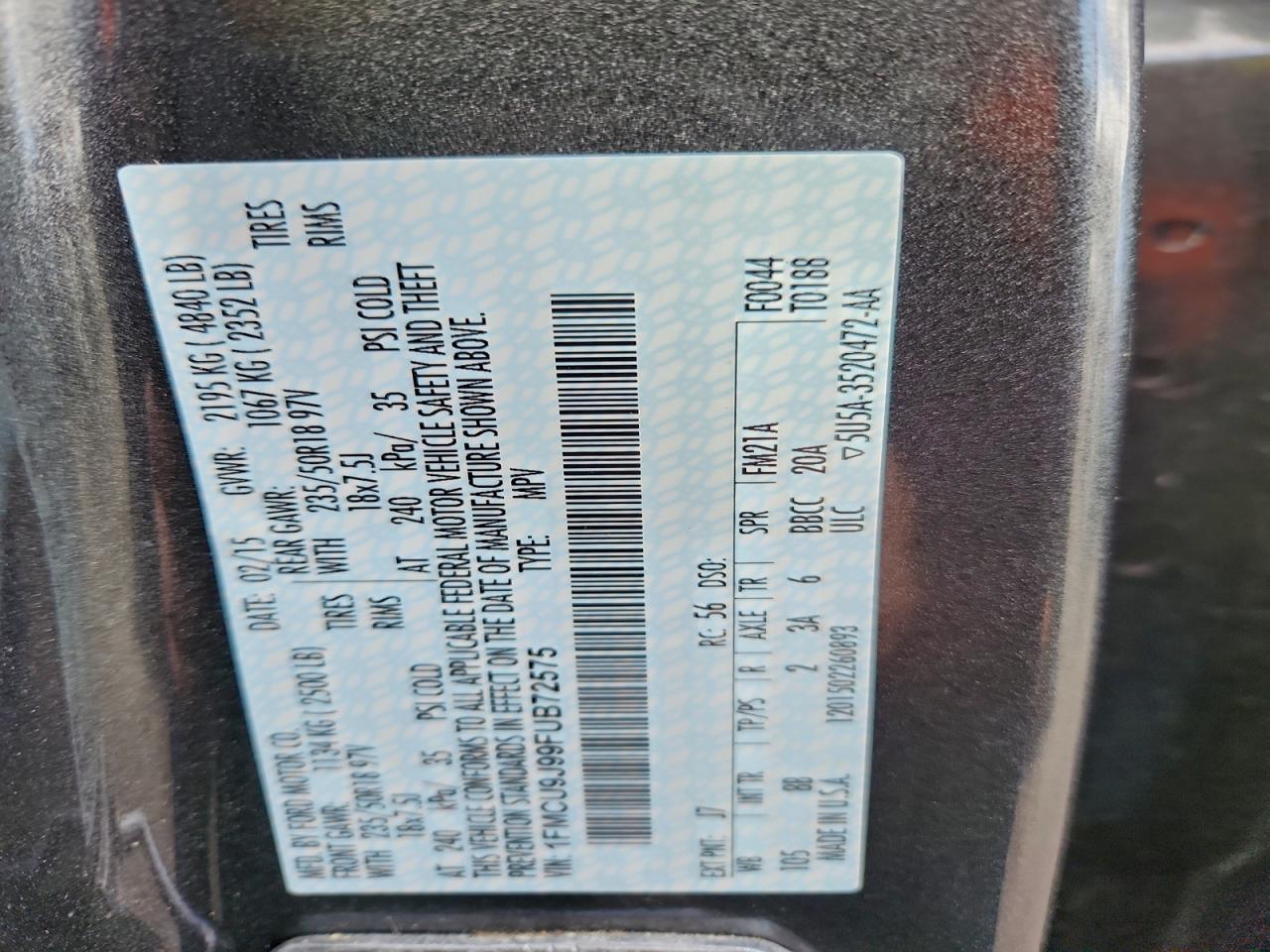 Ford Escape Titanium Image 9