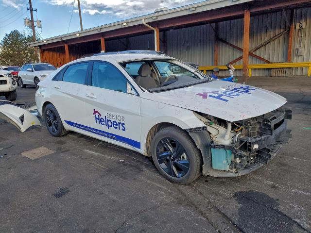 Hyundai ELANTRA Sel Image 5