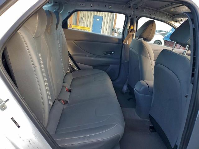 Hyundai ELANTRA Sel Image 10