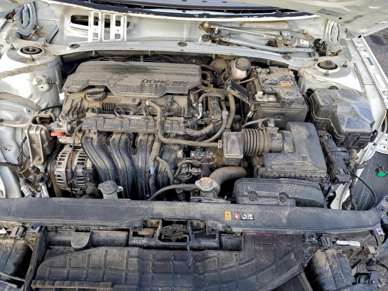 Hyundai ELANTRA Sel Image 6