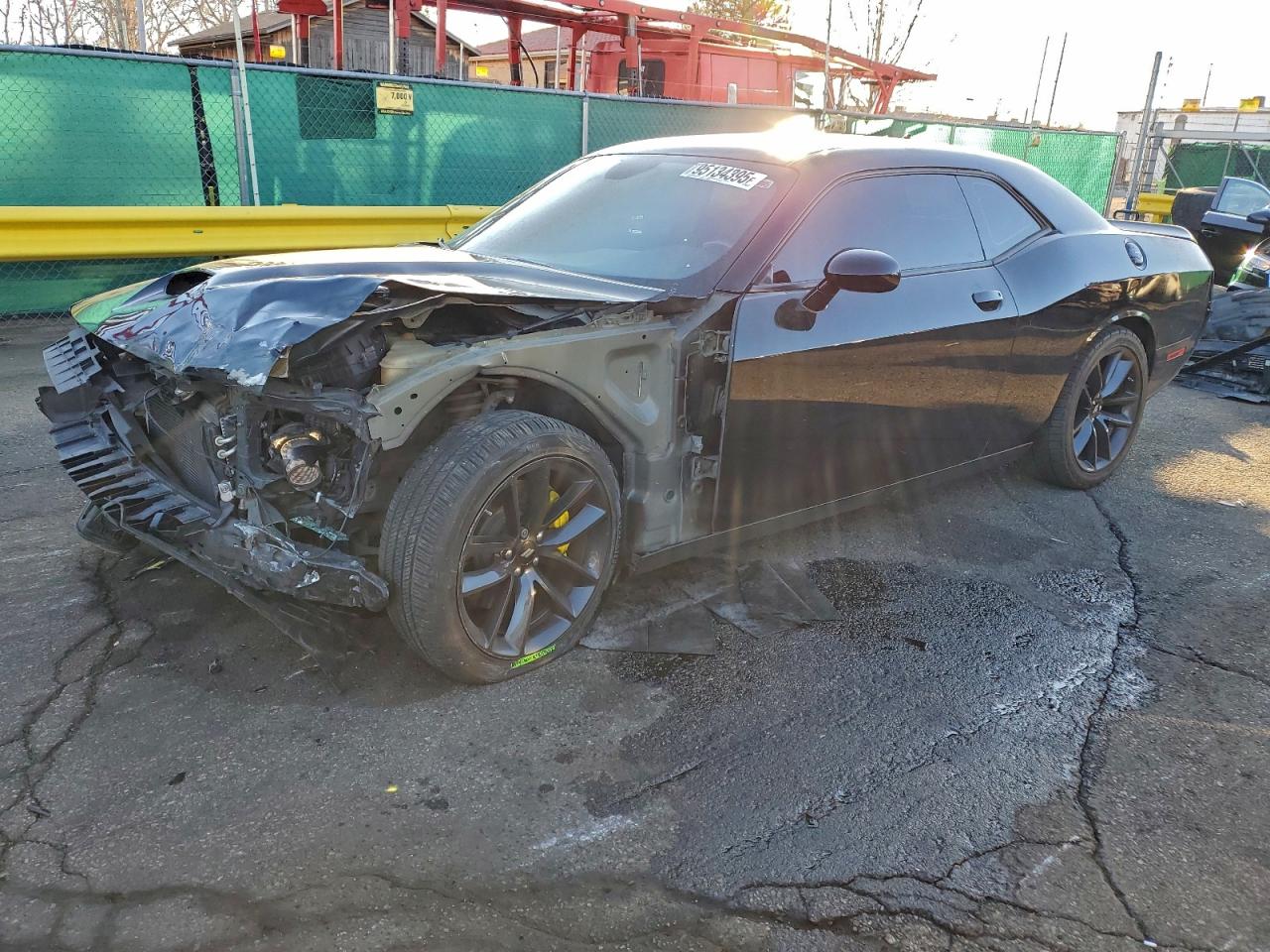 Dodge Challenger R/t Scat Pack Image 1