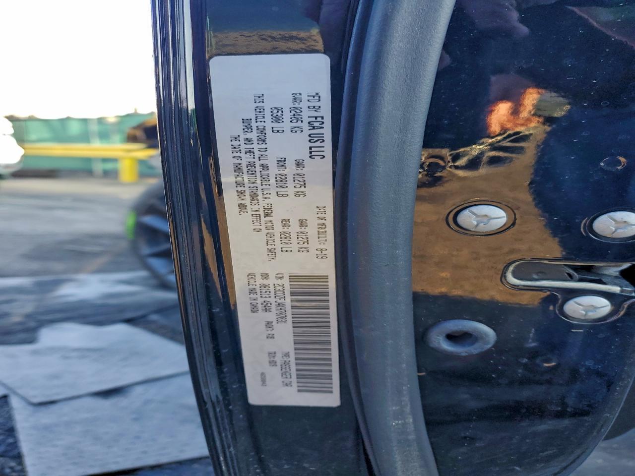 Dodge Challenger R/t Scat Pack Image 12