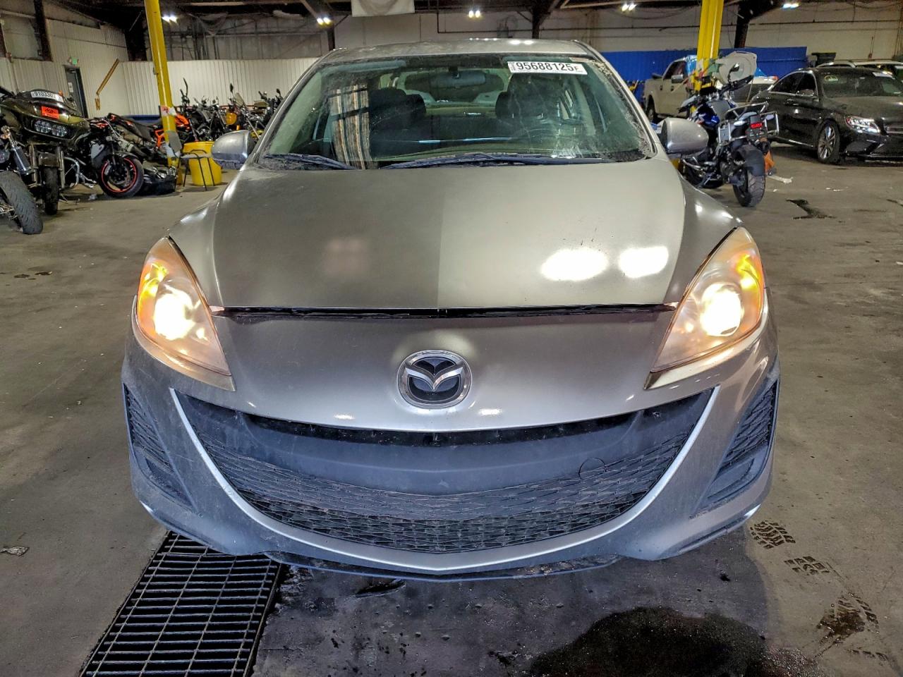 Mazda 3 I Image 2