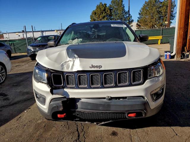 Jeep Compass Trailhawk Image 10