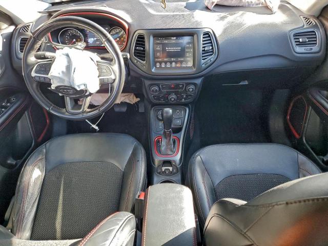 Jeep Compass Trailhawk Image 12