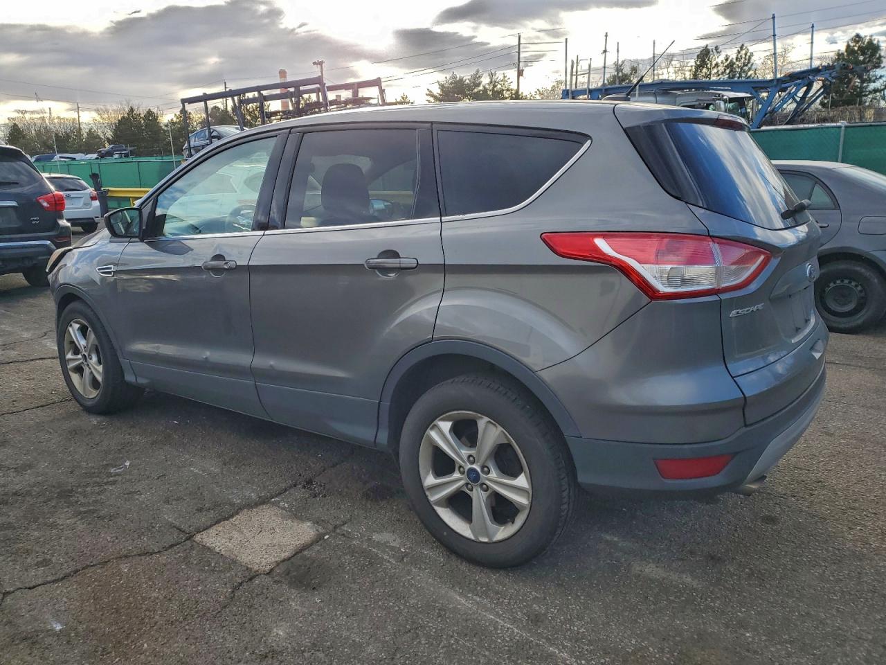 Ford Escape Se Image 2