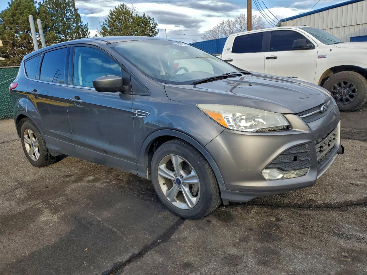 Ford Escape Se Image 4