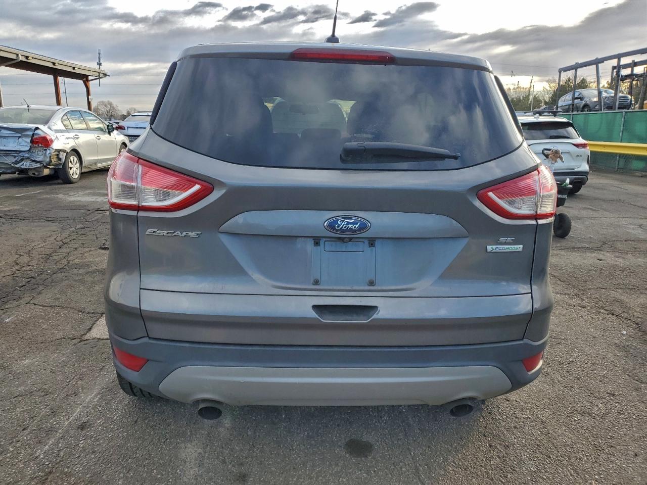 Ford Escape Se Image 12