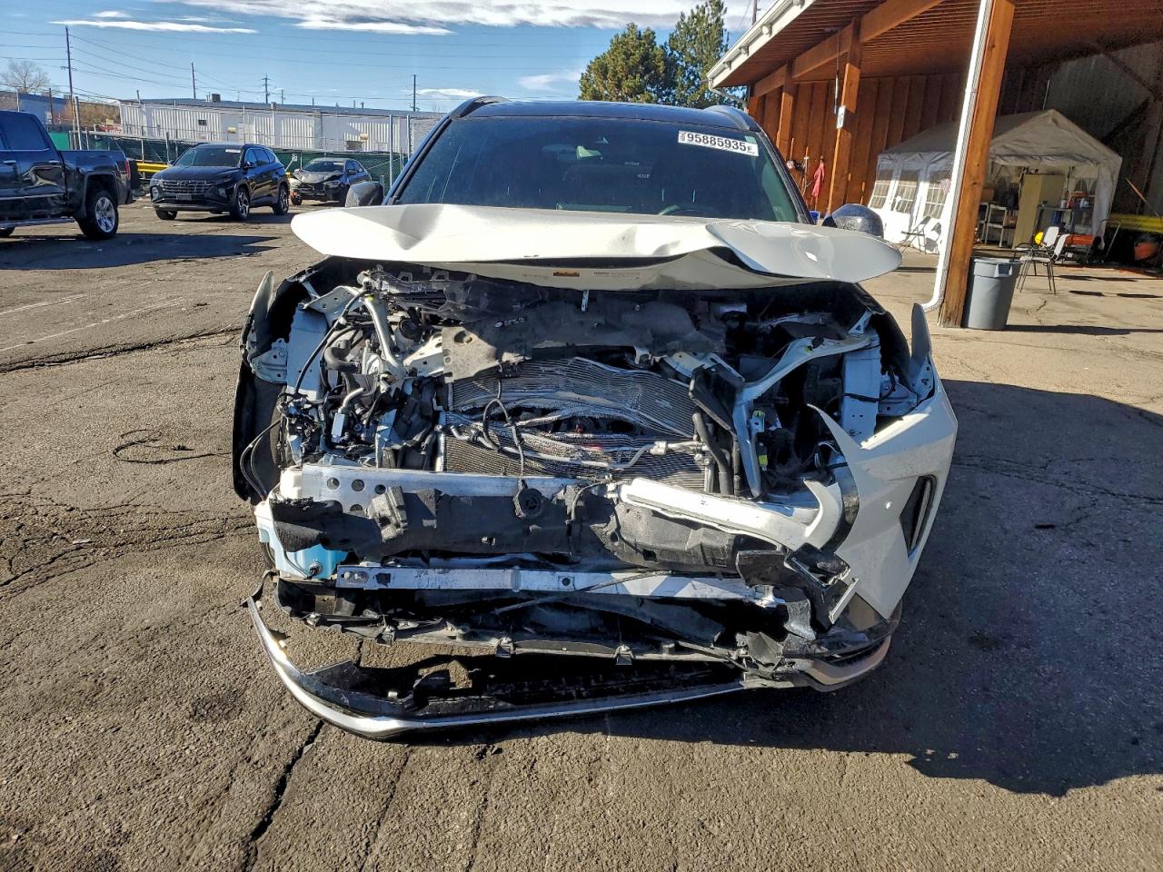 Toyota RAV4 Xse Image 8