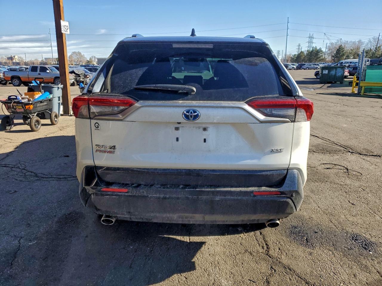 Toyota RAV4 Xse Image 9