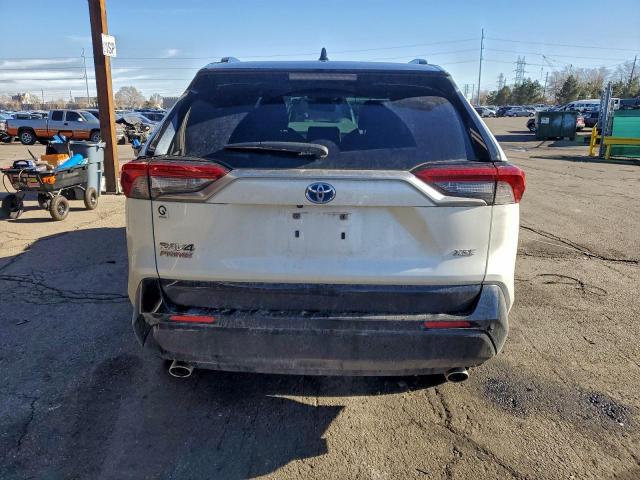 Toyota RAV4 Xse Image 9