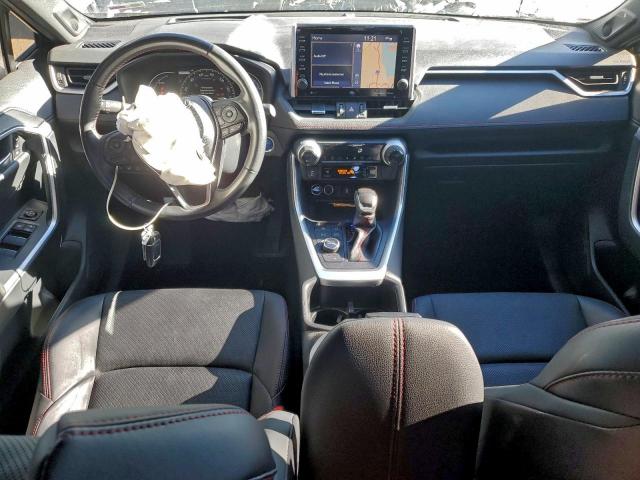 Toyota RAV4 Xse Image 4