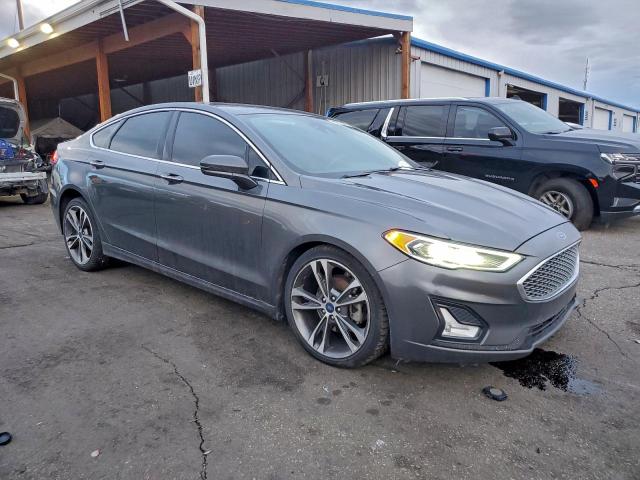 Ford Fusion Titanium Image 5