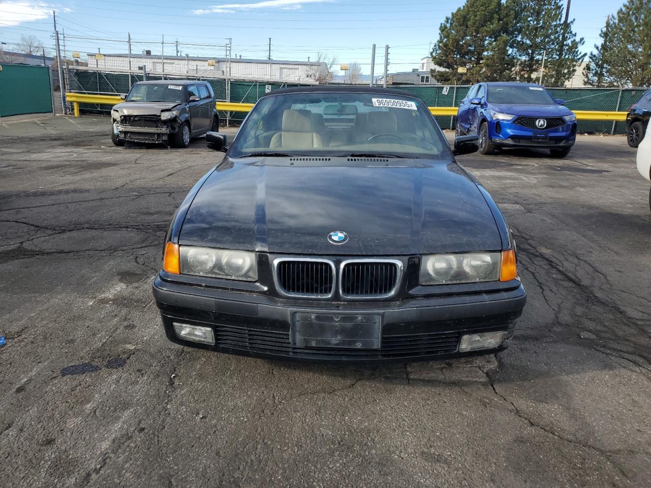 BMW 3 Series Ic Automatic Image 9