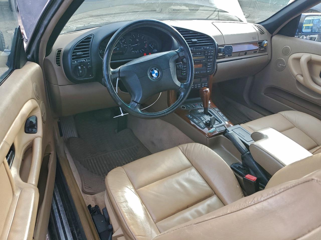 BMW 3 Series Ic Automatic Image 4