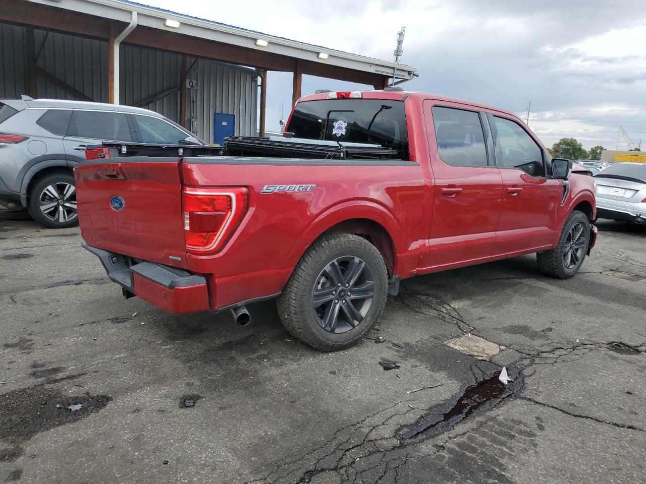 Ford F-150 Supercrew Image 2