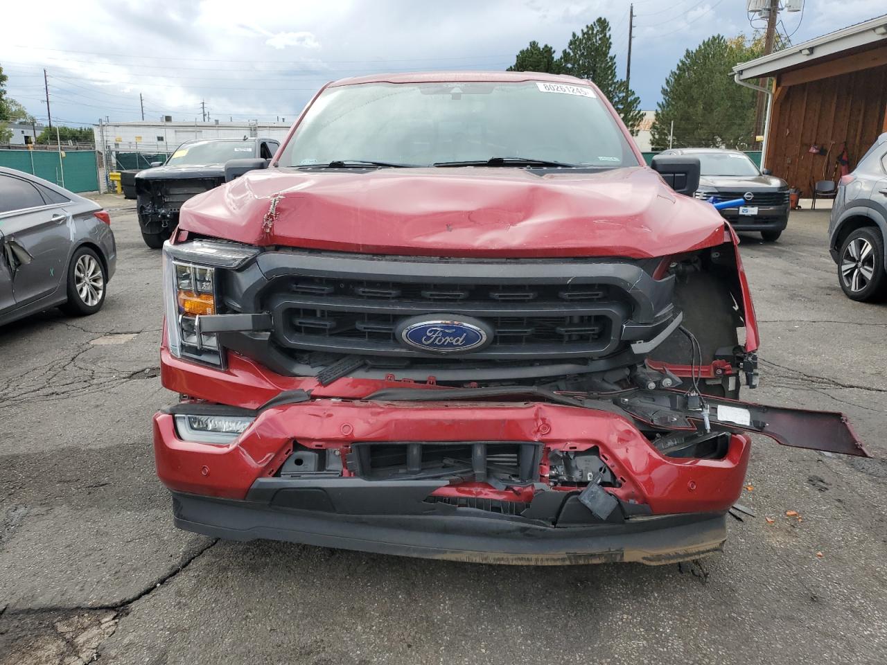 Ford F-150 Supercrew Image 7