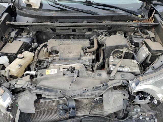 Toyota RAV4 Le Image 6