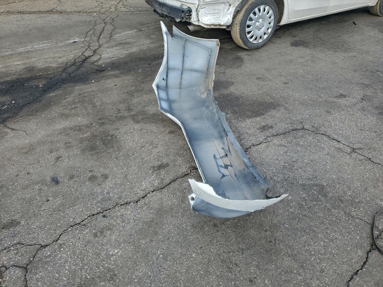 Toyota Corolla L Image 10