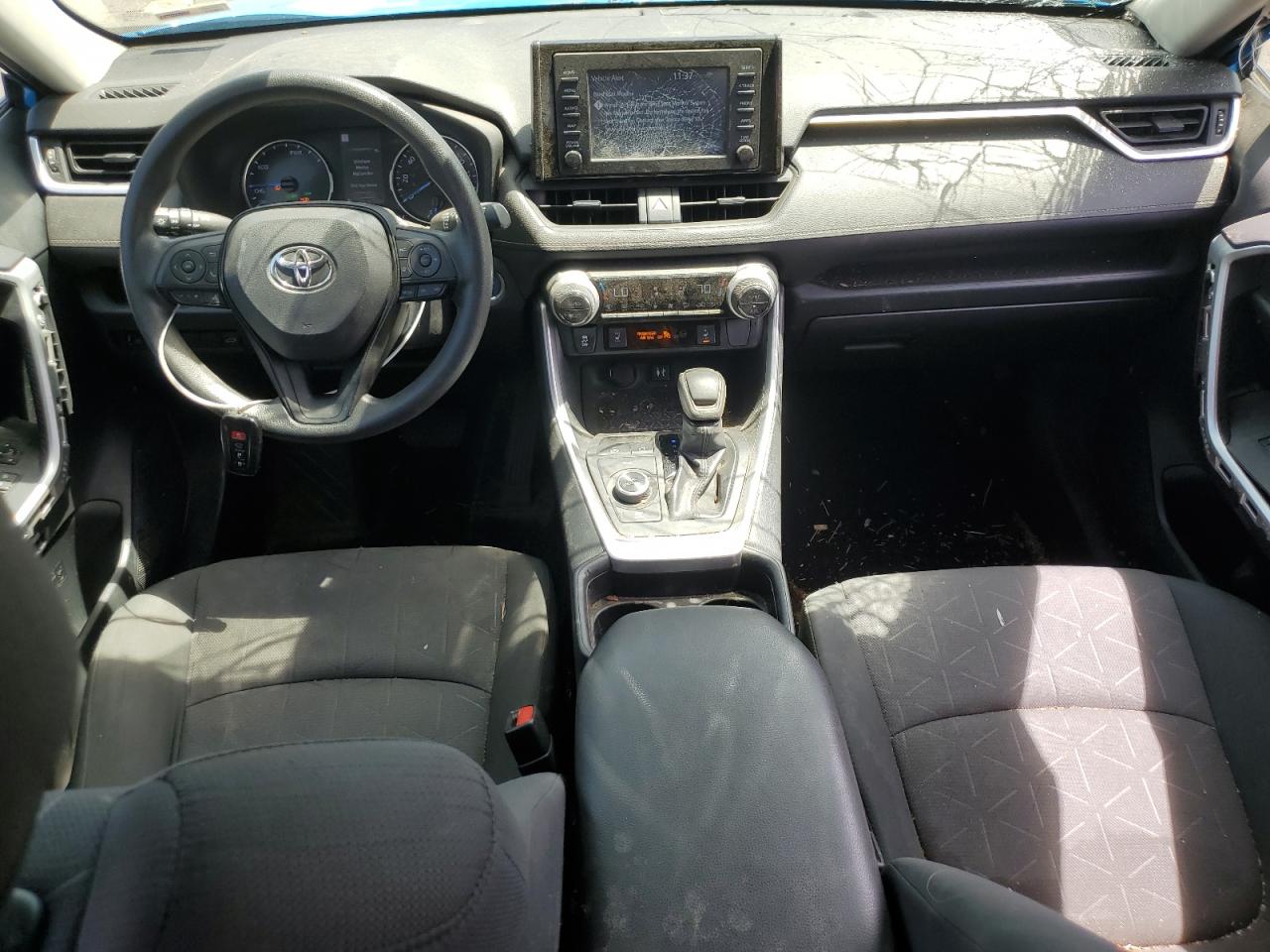 Toyota RAV4 Xle Image 7