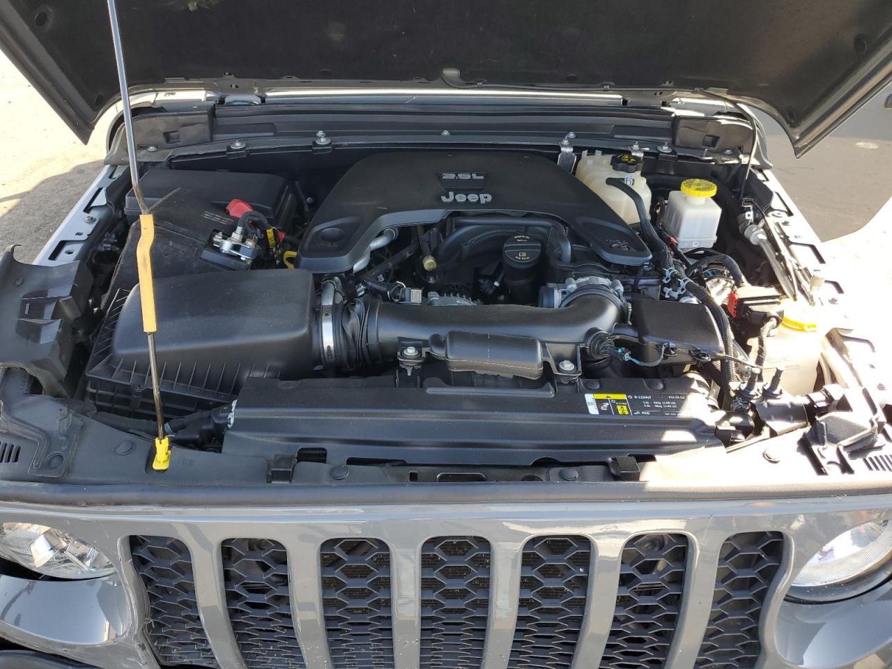 Jeep Gladiator Sport Image 12