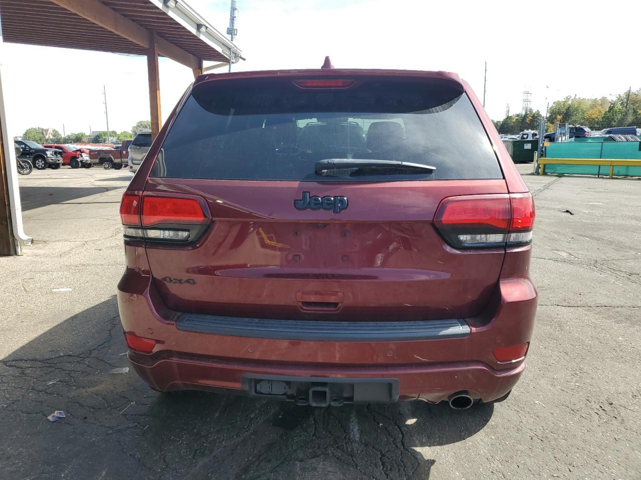 Jeep Grand Cherokee Laredo Image 12