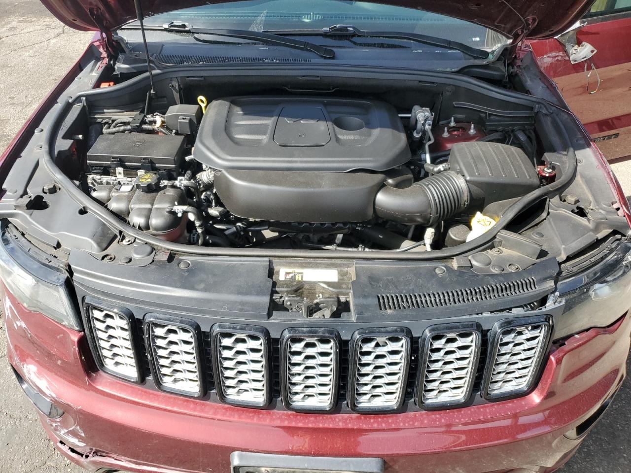 Jeep Grand Cherokee Laredo Image 10