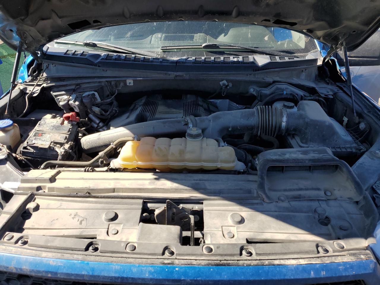 Ford F-150 Supercrew Image 10