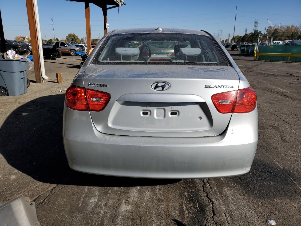 Hyundai ELANTRA Gls Image 10