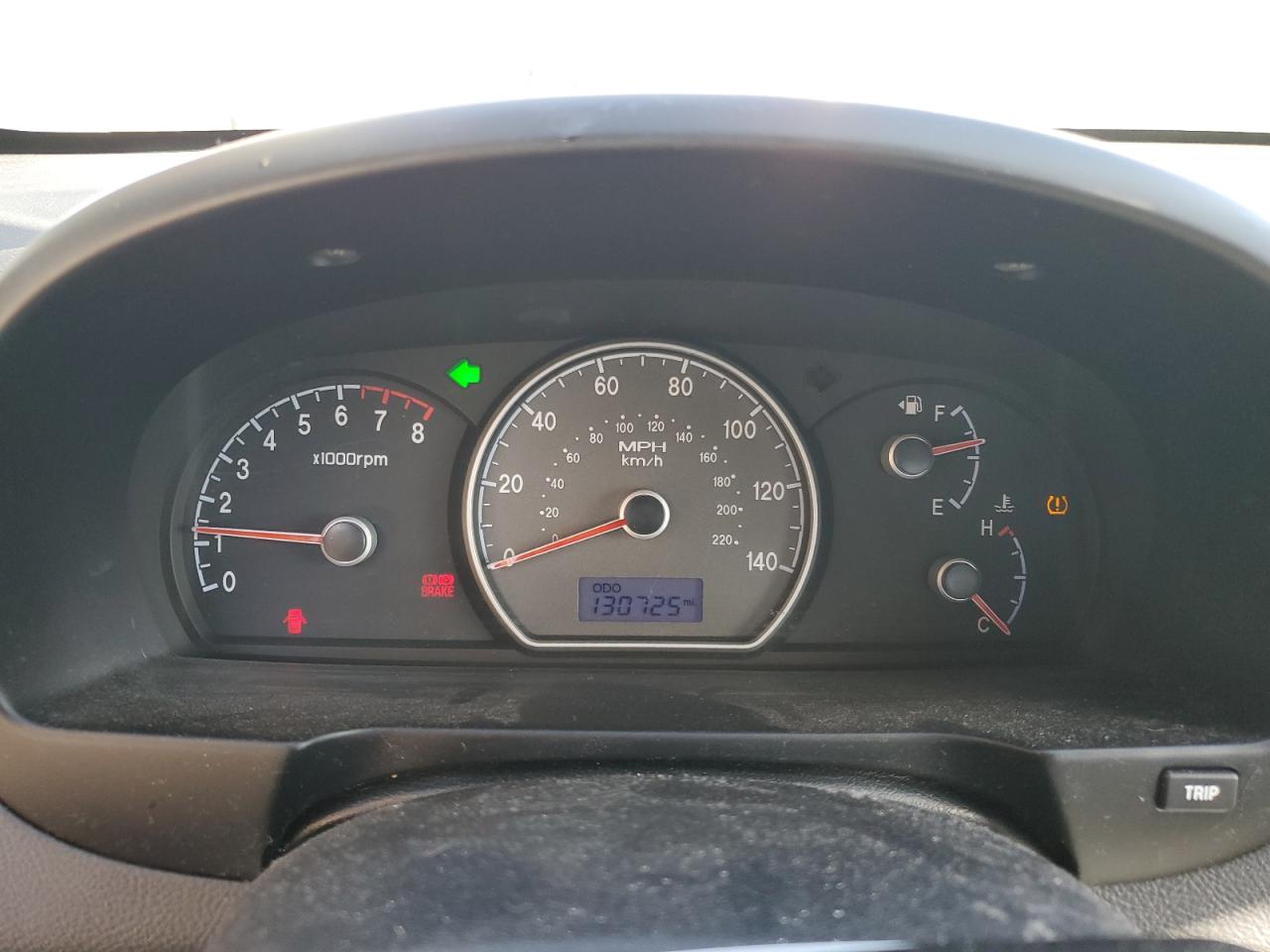 Hyundai ELANTRA Gls Image 4