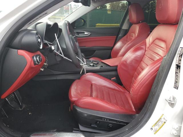 Alfa Romeo Giulia Ti Q4 Image 10