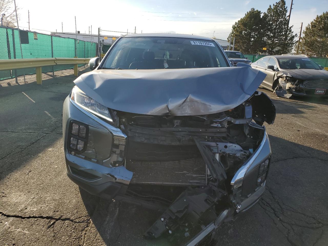 Mitsubishi Outlander S/se Image 7