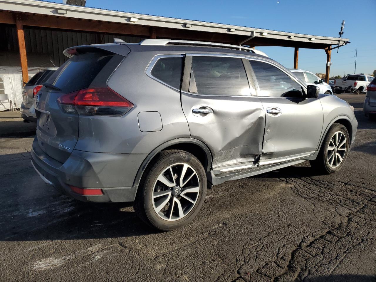 Nissan Rogue S Image 4