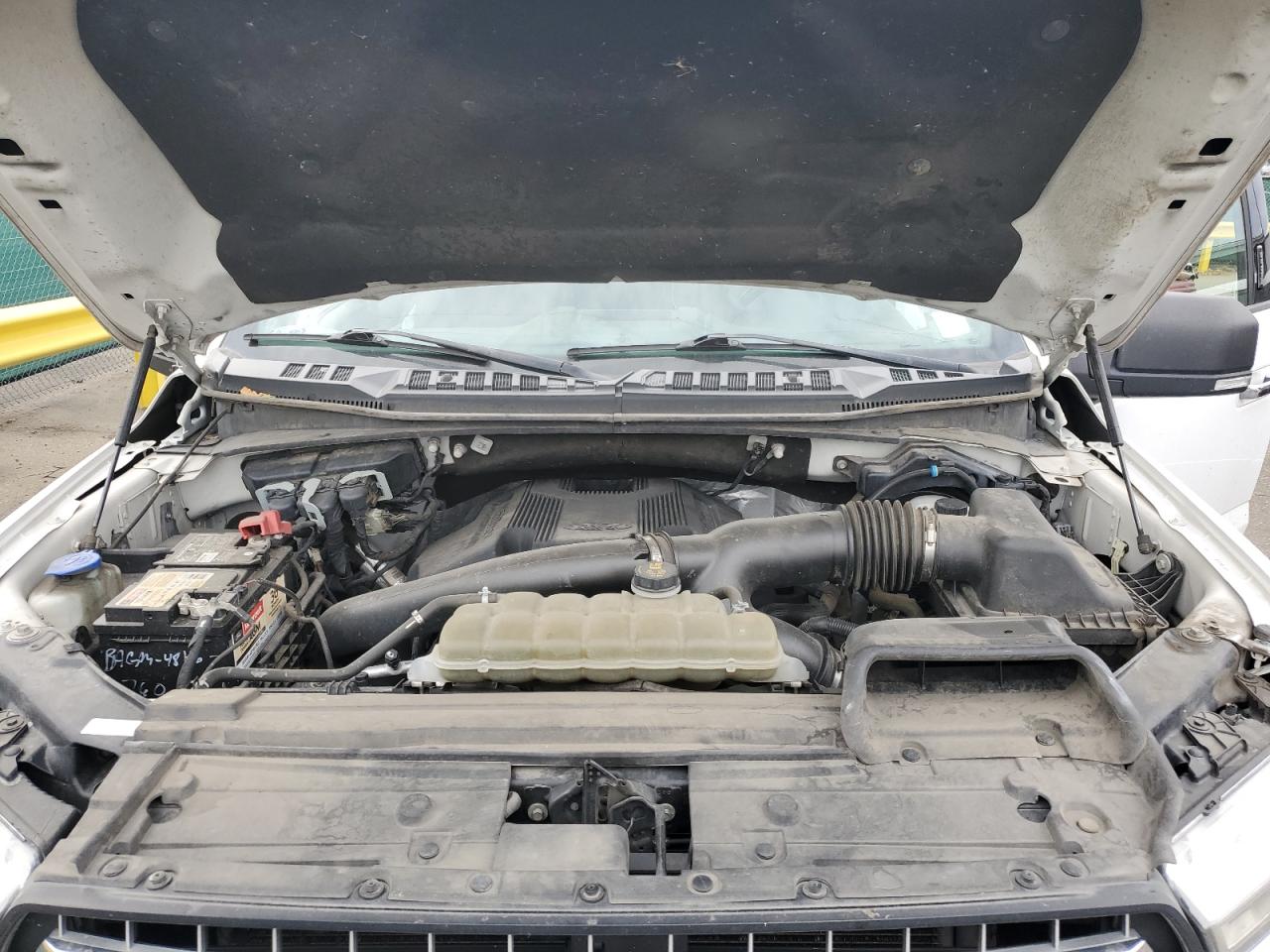 Ford F-150 Super Cab Image 10