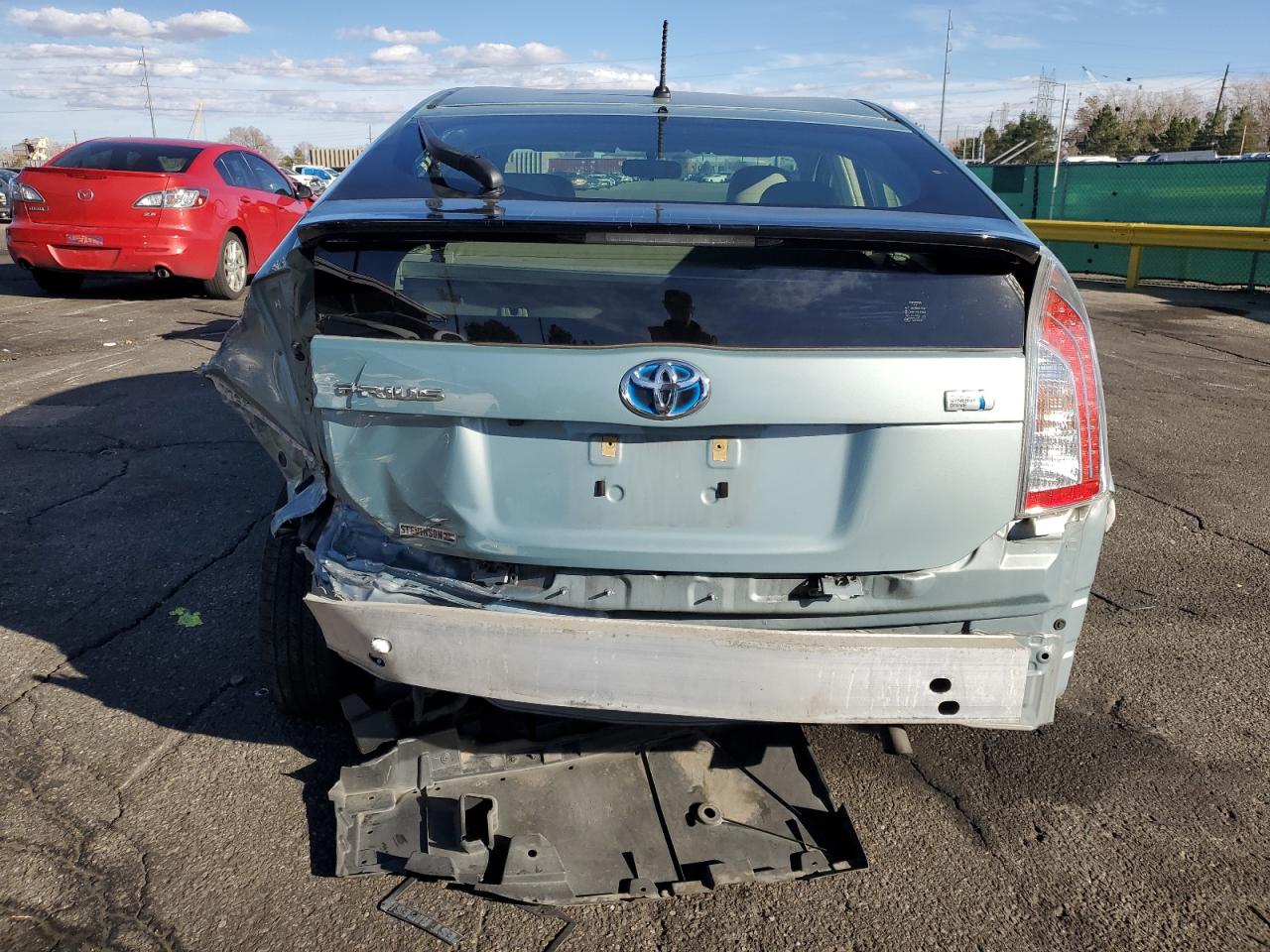 Toyota Prius Image 4