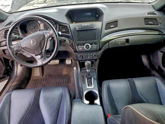 Acura ILX Premium A-spec Image 9