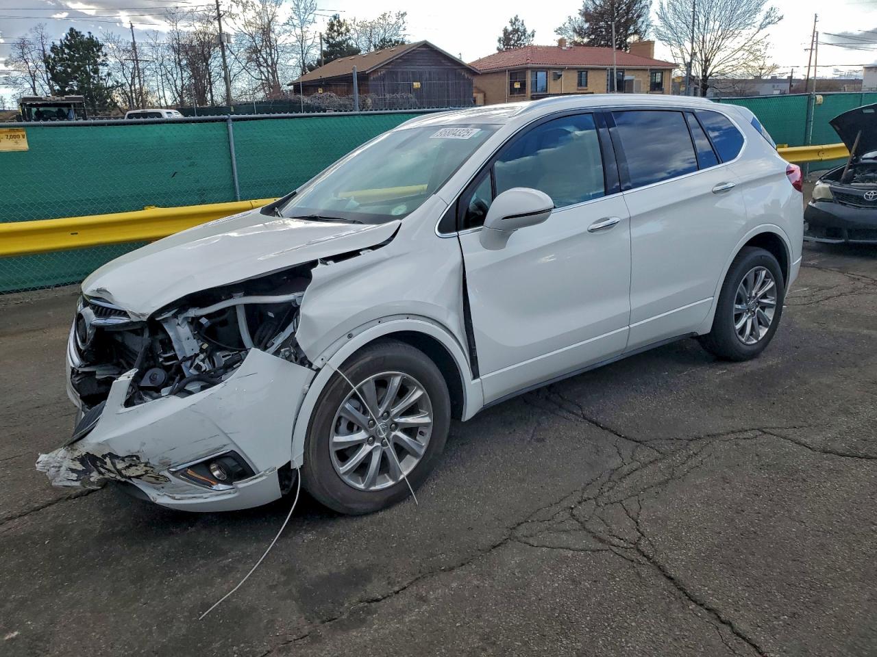 Buick Envision Essence Image 1