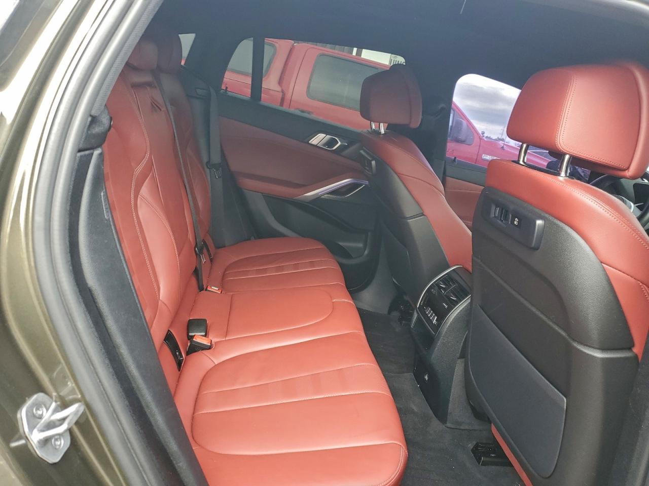 BMW X Series Xdrive40i Image 8