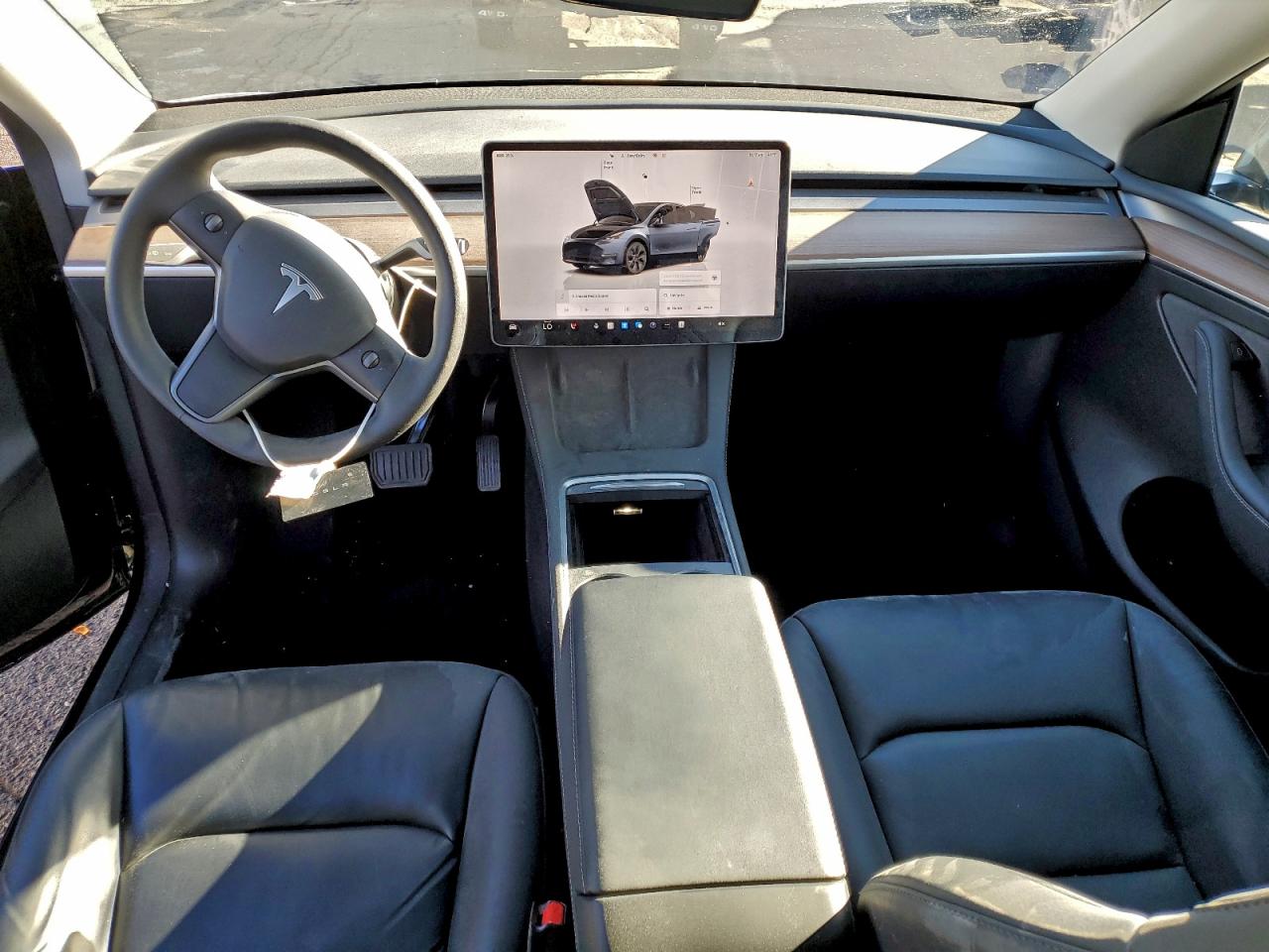 Tesla Model Y Image 5