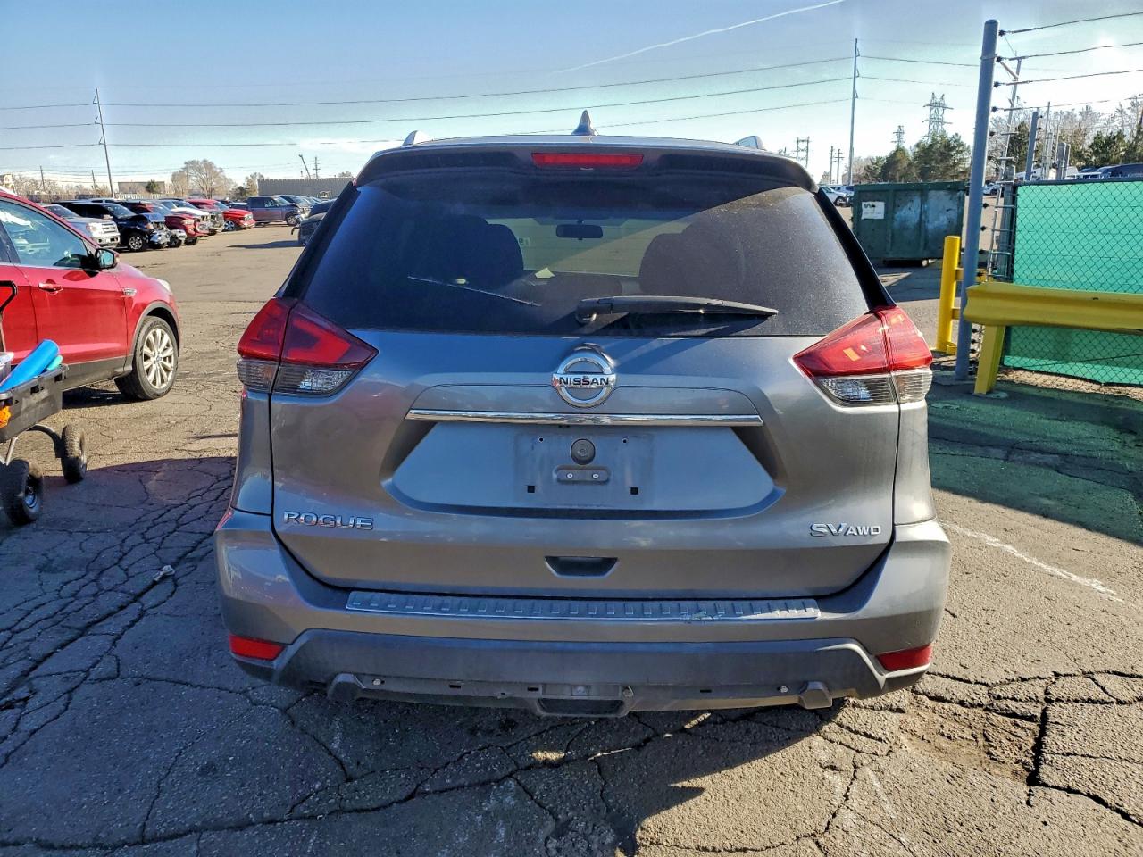 Nissan Rogue S Image 5